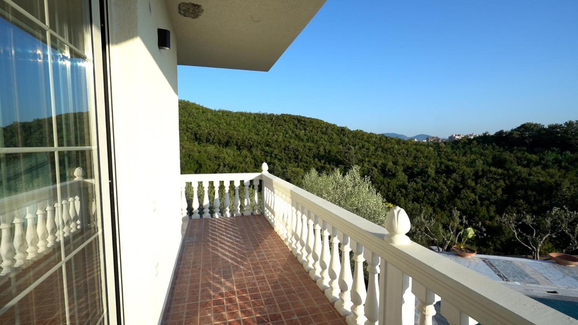 Ndreca Villa